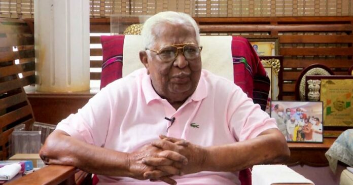 Former Assembly Speaker and Congress leader Vakkam Purushothaman passed away