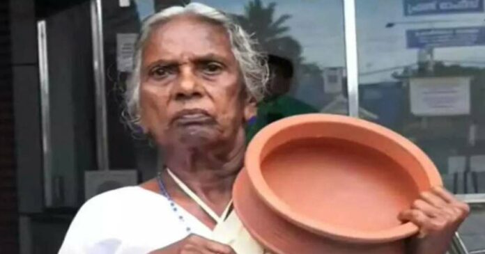 Old lady, who went out to beg after not getting welfare pension, will approach the High Court against those who spread false propaganda that she has land and house in her name.